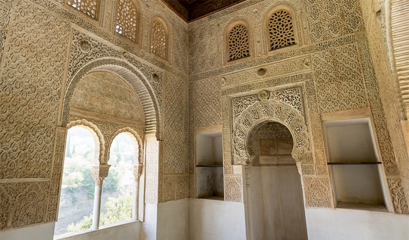 <span style='color:#780948'>ARCHIVED</span> - Virtual and in-person tours in Paseo Matematico Al-Andalus initiative in Andalucía