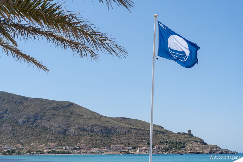 <span style='color:#780948'>ARCHIVED</span> - Andalucia breaks record for the number of Blue Flags awarded this year