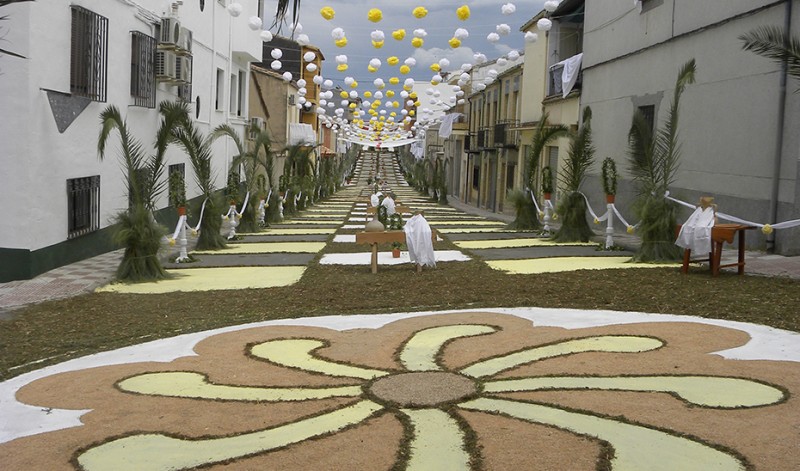 <span style='color:#780948'>ARCHIVED</span> - Corpus Christi salt carpets and altars given cultural protection in Jaen