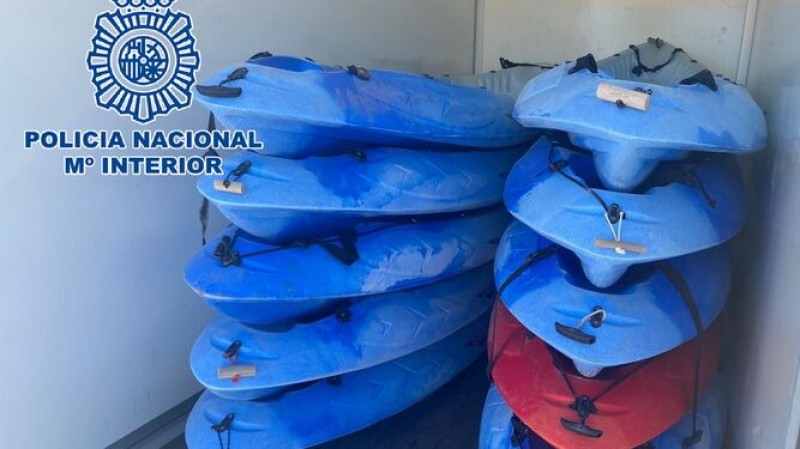 <span style='color:#780948'>ARCHIVED</span> - Kayak thieves nabbed in Cadiz