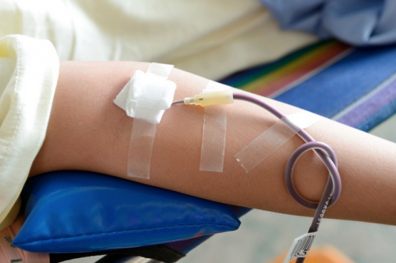<span style='color:#780948'>ARCHIVED</span> - Almost 400 Covid recoverees donate blood for treatments in Almeria province