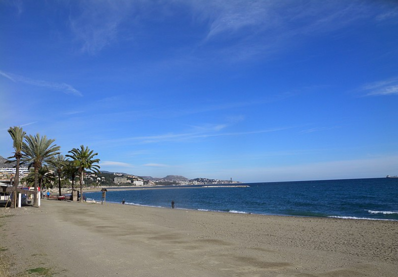 5 best Malaga beaches for kids and families