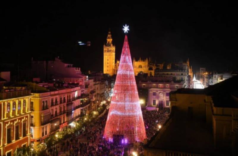 Andalusia bars ask that Christmas lights be switched on as normal this year