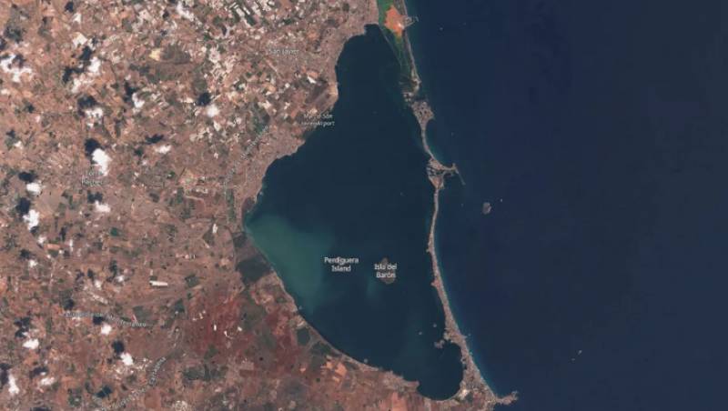 <span style='color:#780948'>ARCHIVED</span> - Why are the Mediterranean Sea and the Mar Menor changing colour?
