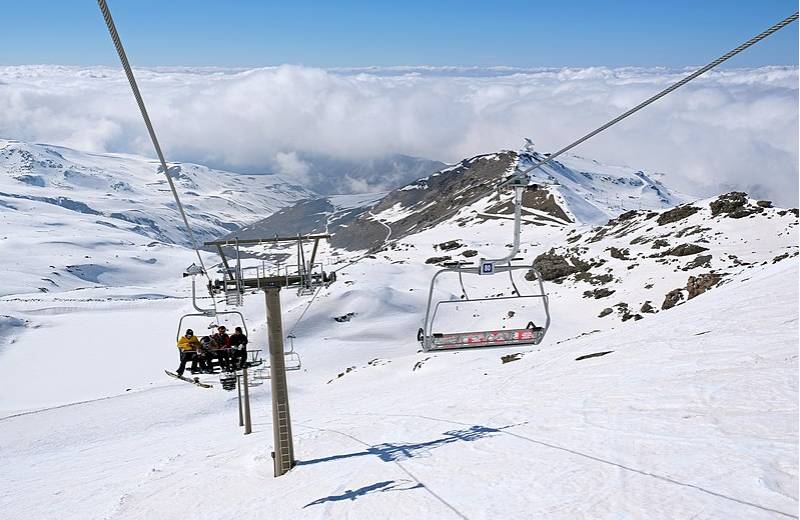 <span style='color:#780948'>ARCHIVED</span> - Three tourists found dead in the Sierra Nevada ski resort in Spain in four days