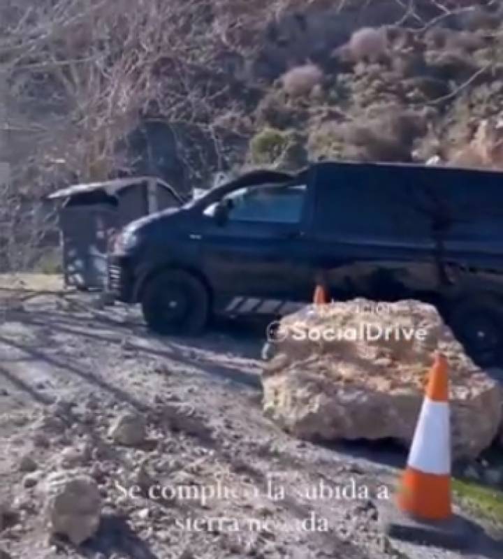 <span style='color:#780948'>ARCHIVED</span> - WATCH terrifying Sierra Nevada landslide that injured 5 people, including 2 infants