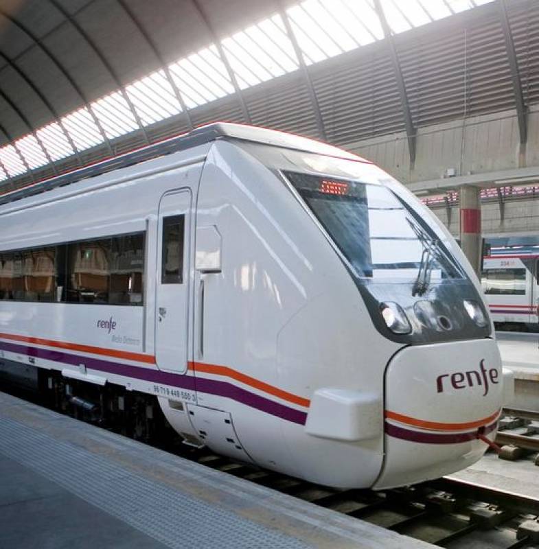 <span style='color:#780948'>ARCHIVED</span> - New Almeria-Madrid rail option with connection in Granada from Feb 20