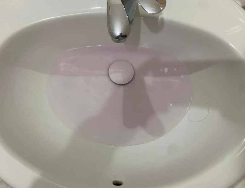 <span style='color:#780948'>ARCHIVED</span> - Alarm in several Almeria towns and villages after tap water turns pink