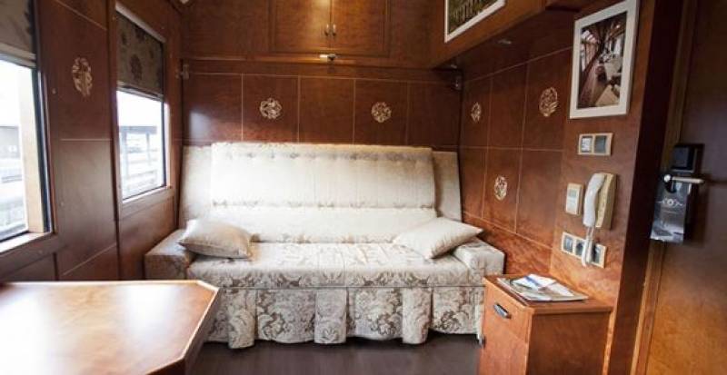 <span style='color:#780948'>ARCHIVED</span> - Luxurious tourist trains prepare to hit the tracks in Andalucia this summer