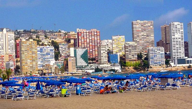 Benidorm growth spurt continues with new hotel, shopping centre and apartments