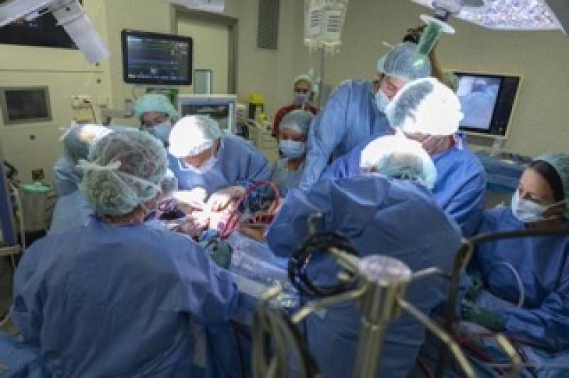 Spanish doctors perform world's first face transplant on patient whose heart had stopped