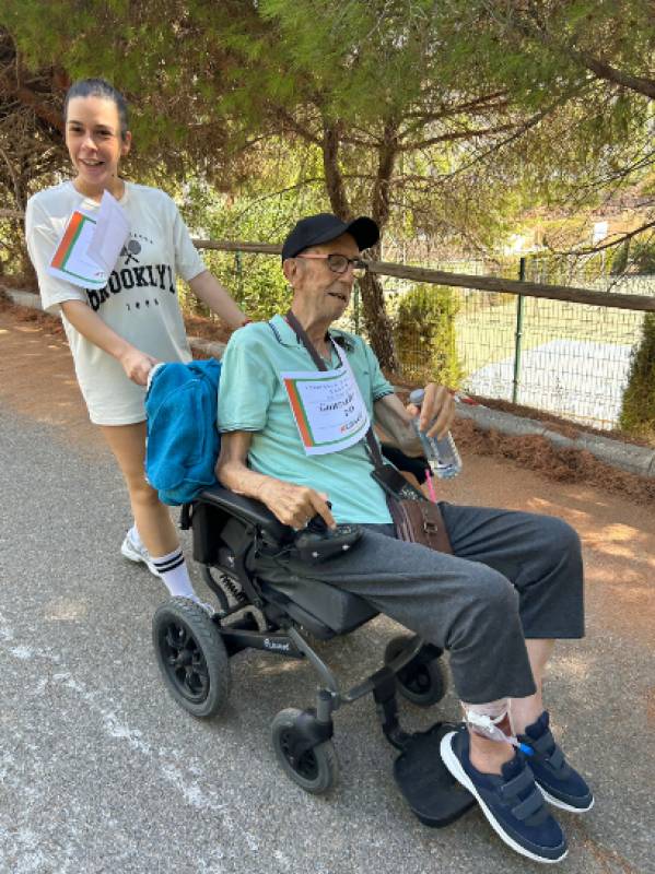 Residents and staff lace up their trainers for Caser Residencial Málaga's first Healthy Walk event