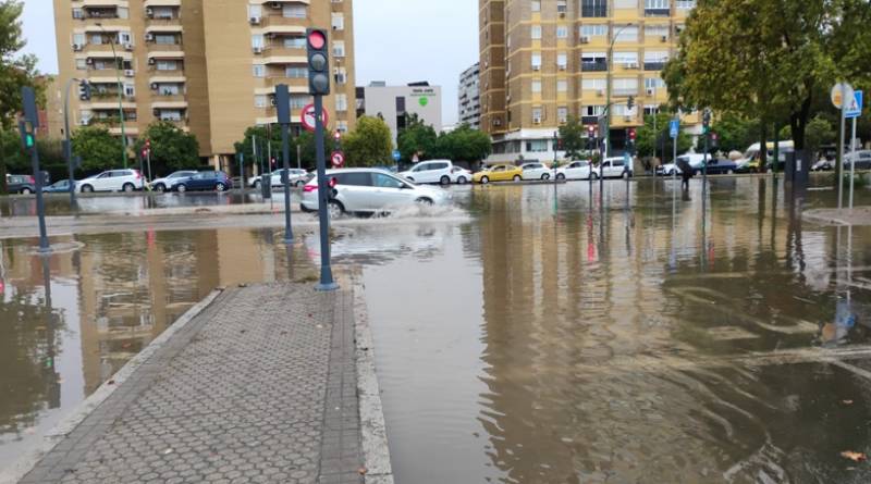 WATCH: Cars submerged and streets underwater as freak storm hits Andalucia