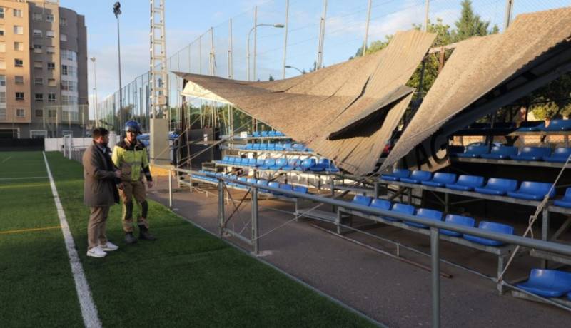 Windstorm batters the Region of Murcia with more than 150 emergency incidents