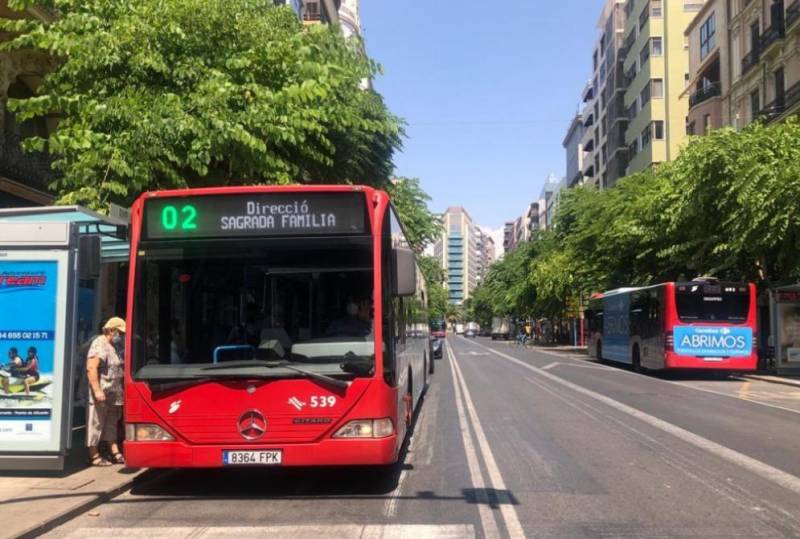 Alicante boosts night bus safety for women