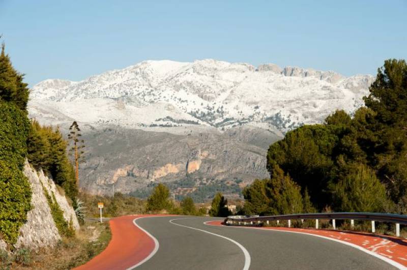 Rain and snow forecast in parts this weekend: Alicante weather March 26-29