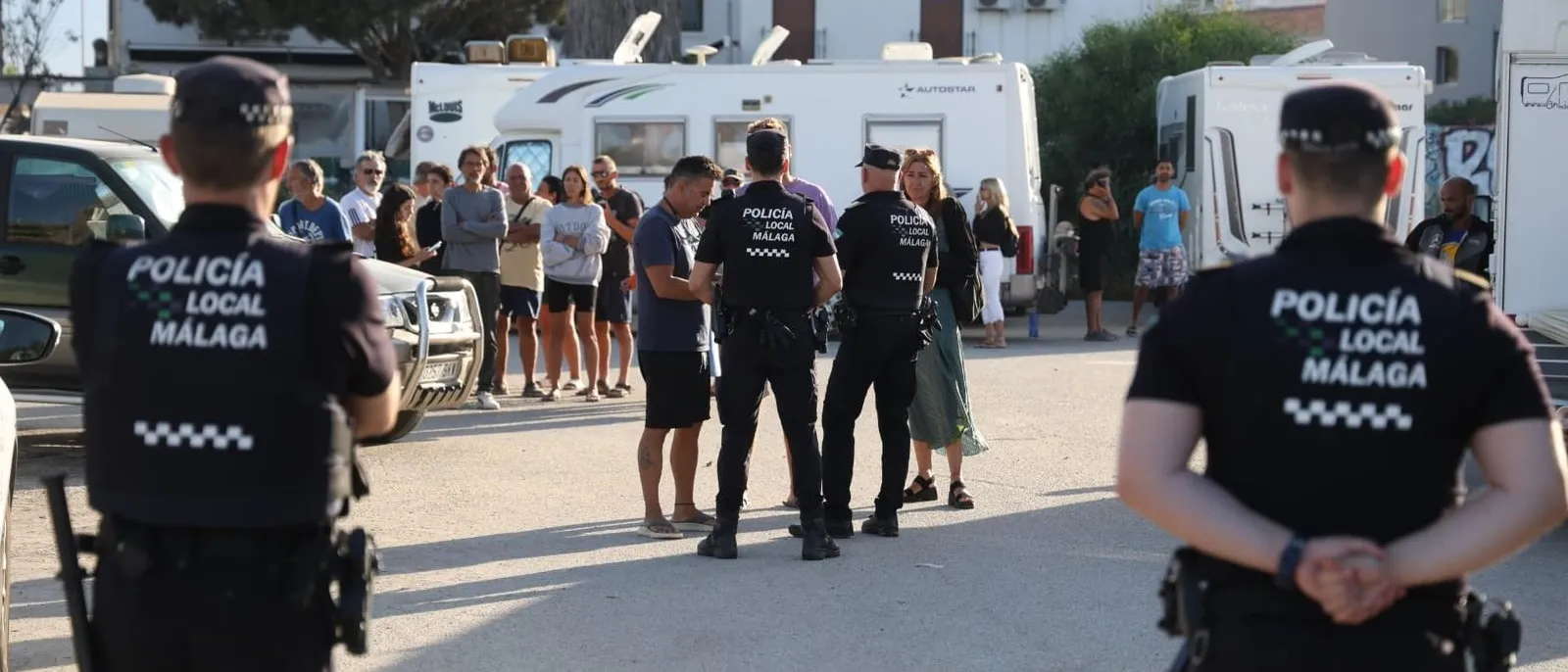 Málaga police move in on beachside caravan community as eviction finally gets under way